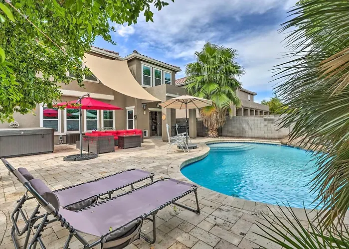 Holiday home Heated Pool & Hot Tub: Family In
